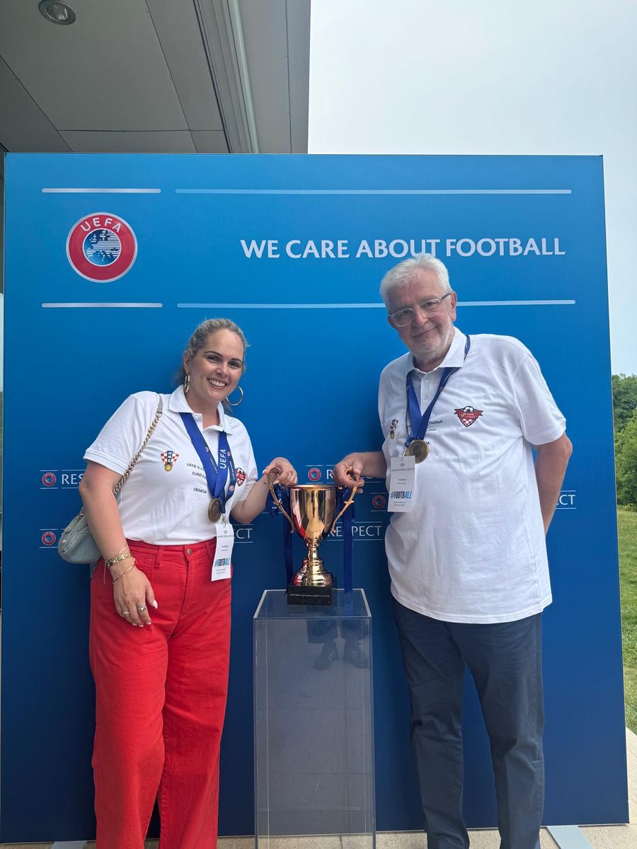 Pehar UEFA Walking Football EURO Cupa 2026.